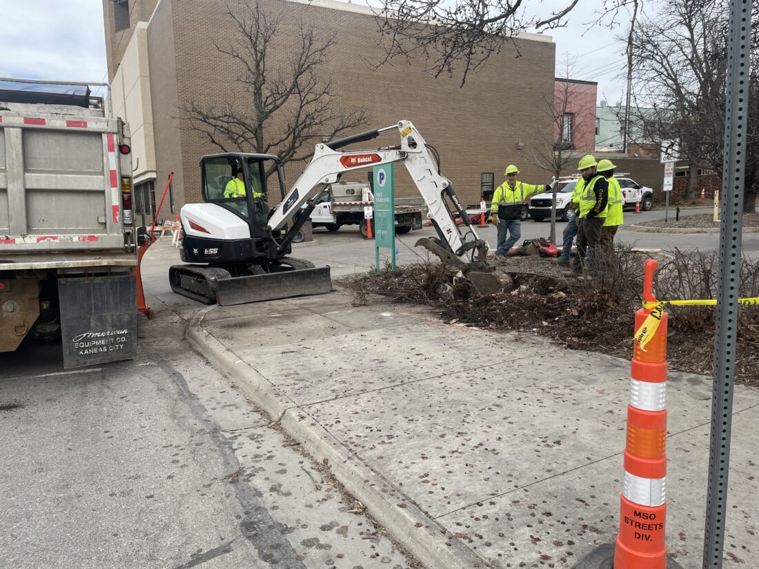 New, ‘more durable’ bus shelter being added near Eighth and Vermont streets